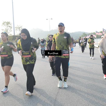 Runner Photo 6862406