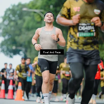 Runner Photo 6862412