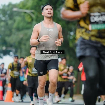 Runner Photo 6862424