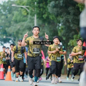 Runner Photo 6862435