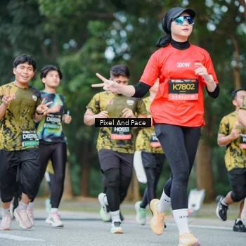 Runner Photo 6862449