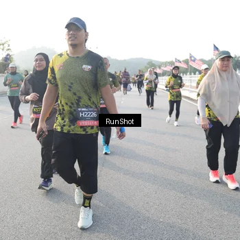 Runner Photo 6862470