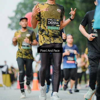 Runner Photo 6862476