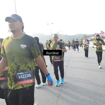 Runner Photo 6862498