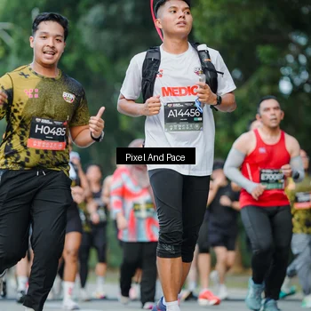 Runner Photo 6862501