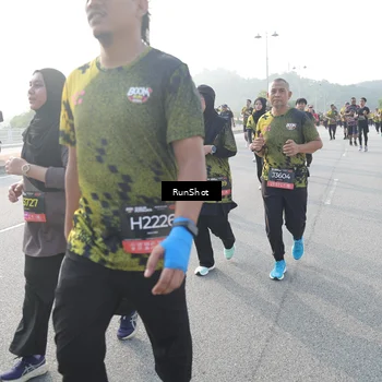 Runner Photo 6862517