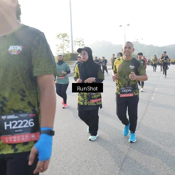 Runner Photo 6862558