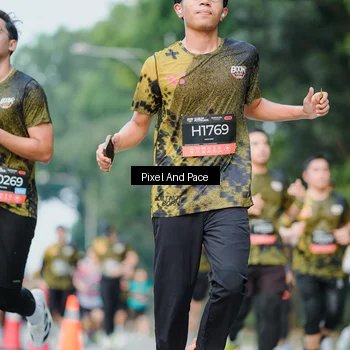 Runner Photo 6862598