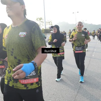 Runner Photo 6862612