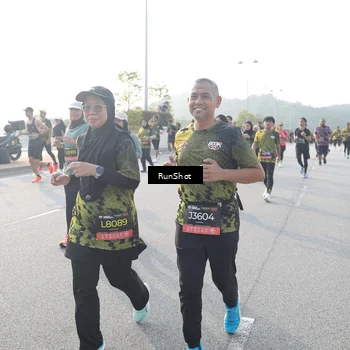 Runner Photo 6862636