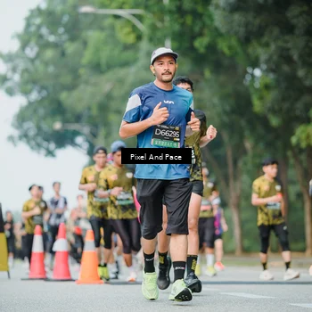 Runner Photo 6862661