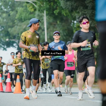 Runner Photo 6862679