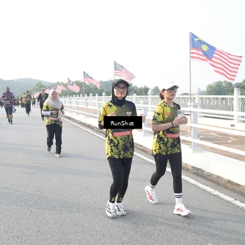 Runner Photo 6862685