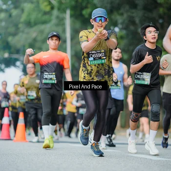 Runner Photo 6862723