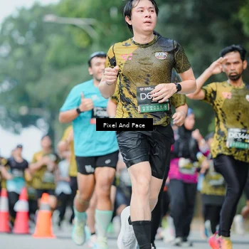 Runner Photo 6862764