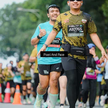 Runner Photo 6862785