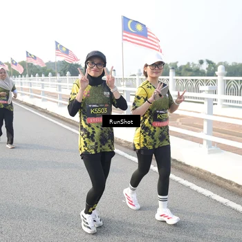 Runner Photo 6862787