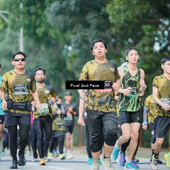 Runner Photo 6862818