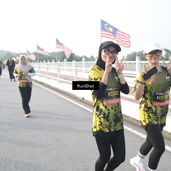 Runner Photo 6862842