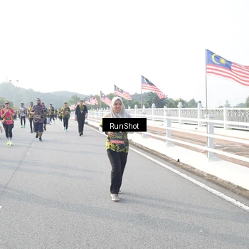 Runner Photo 6862871