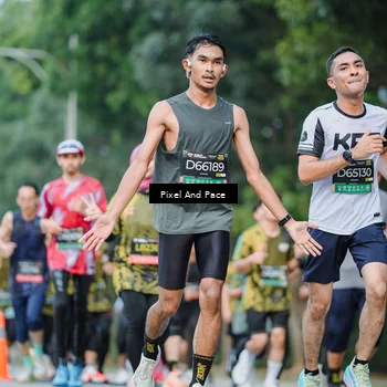 Runner Photo 6863052