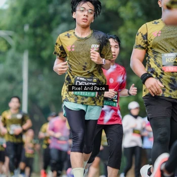 Runner Photo 6863071