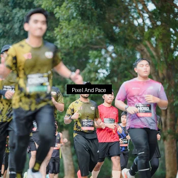 Runner Photo 6863087