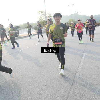 Runner Photo 6863088