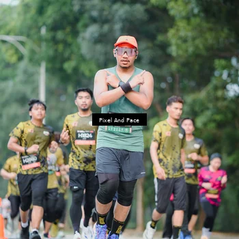 Runner Photo 6863093