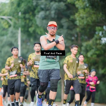 Runner Photo 6863098