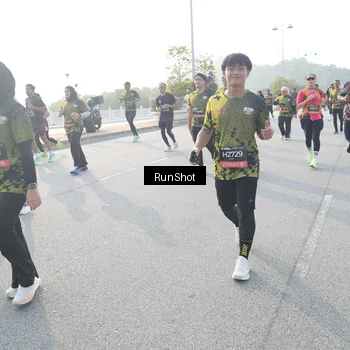 Runner Photo 6863113