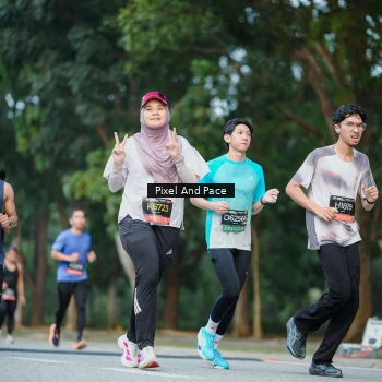 Runner Photo 6863180