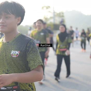 Runner Photo 6863181