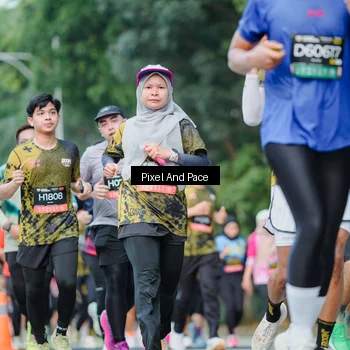 Runner Photo 6863205