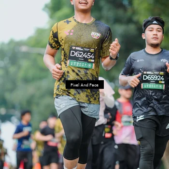 Runner Photo 6863260