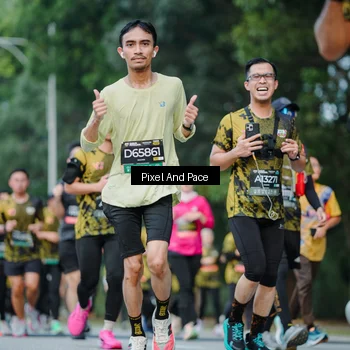 Runner Photo 6863310