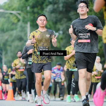 Runner Photo 6863330