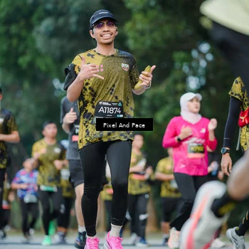 Runner Photo 6863333