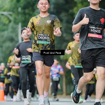 Runner Photo 6863334