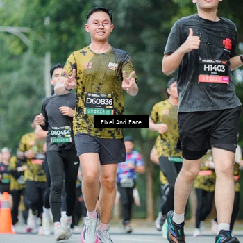 Runner Photo 6863335