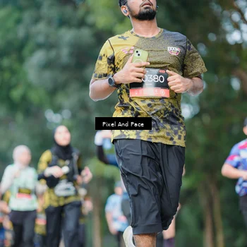 Runner Photo 6863356