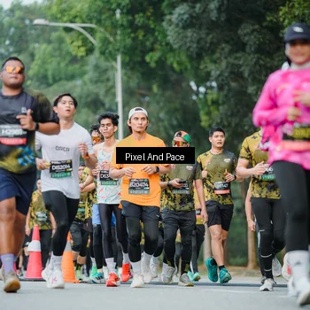 Runner Photo 6863431