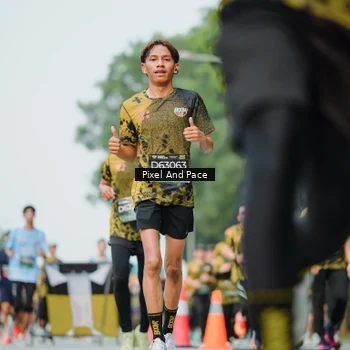 Runner Photo 6863450