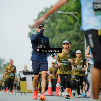 Runner Photo 6863487