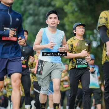 Runner Photo 6863512