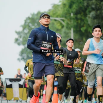 Runner Photo 6863513