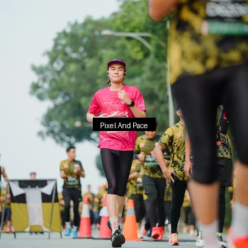 Runner Photo 6863564