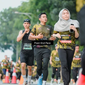 Runner Photo 6863577