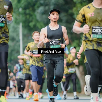 Runner Photo 6863597