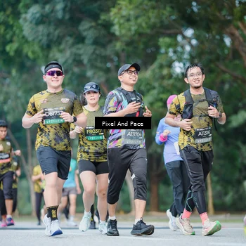 Runner Photo 6863635
